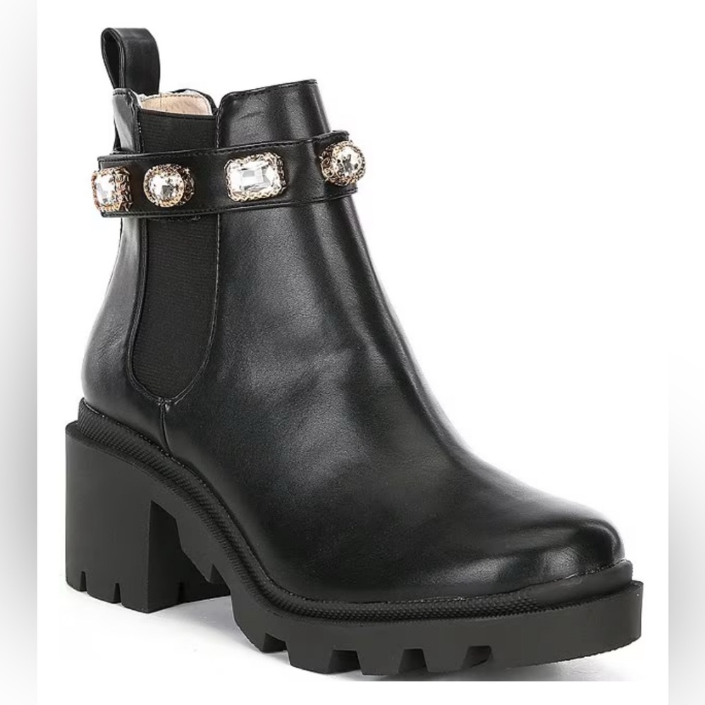 Steve Madden Amulet Jewel Lug Booties size 10